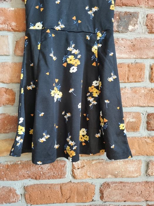 Sukienka w kwiatuszki * H&M