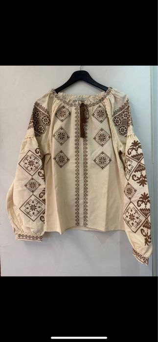 Вишиванки великий асортимент, є парні