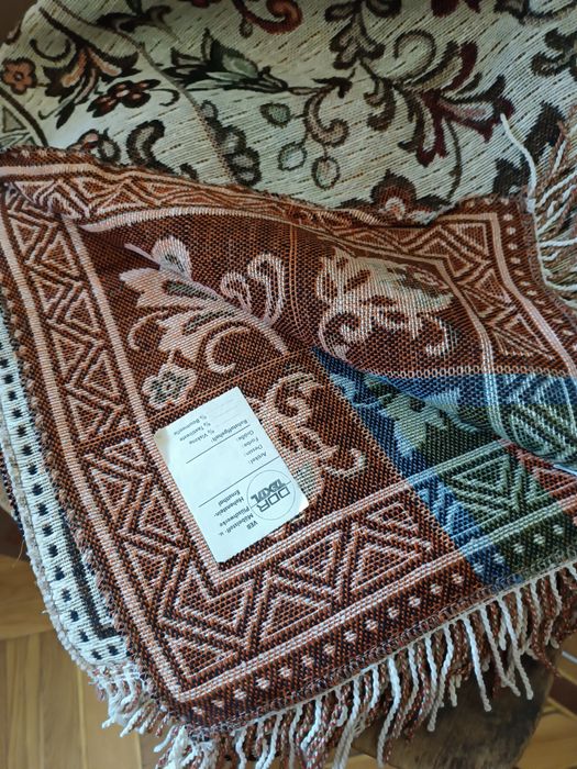 Гобелен  ГДР. Покрывало . Скатерть.