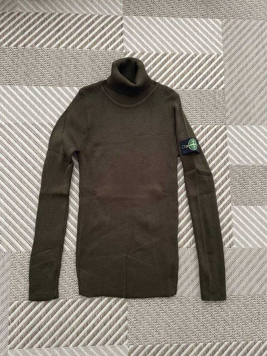 Кофта з патчем Stone Island ОЛИВА гольф