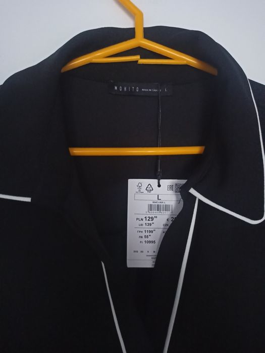 Sukienka Mohito rozmiar L prosty krój Nowa