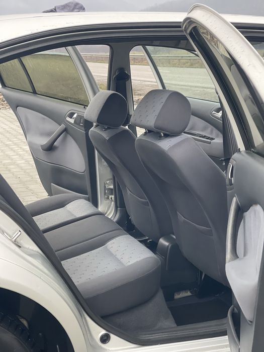 Шкода Октавія Тур