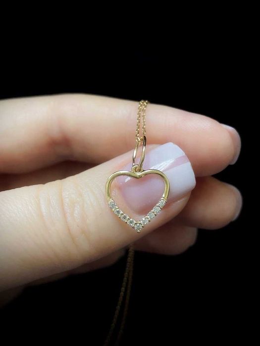 Золотий підвіс/Золотой кулон