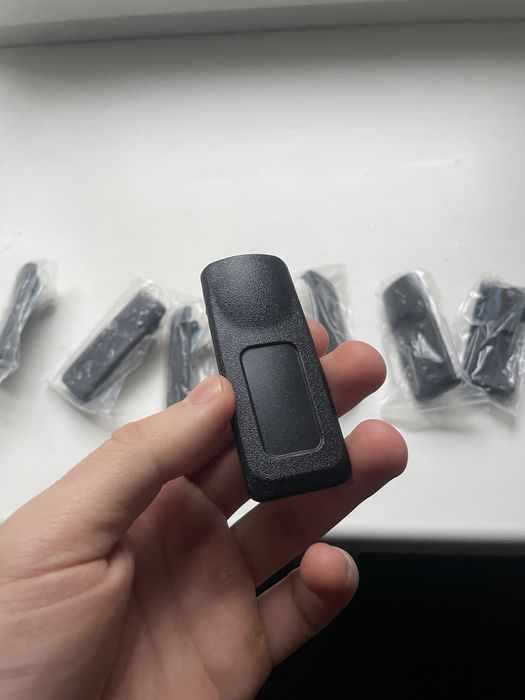 Продам кліпси для рацій