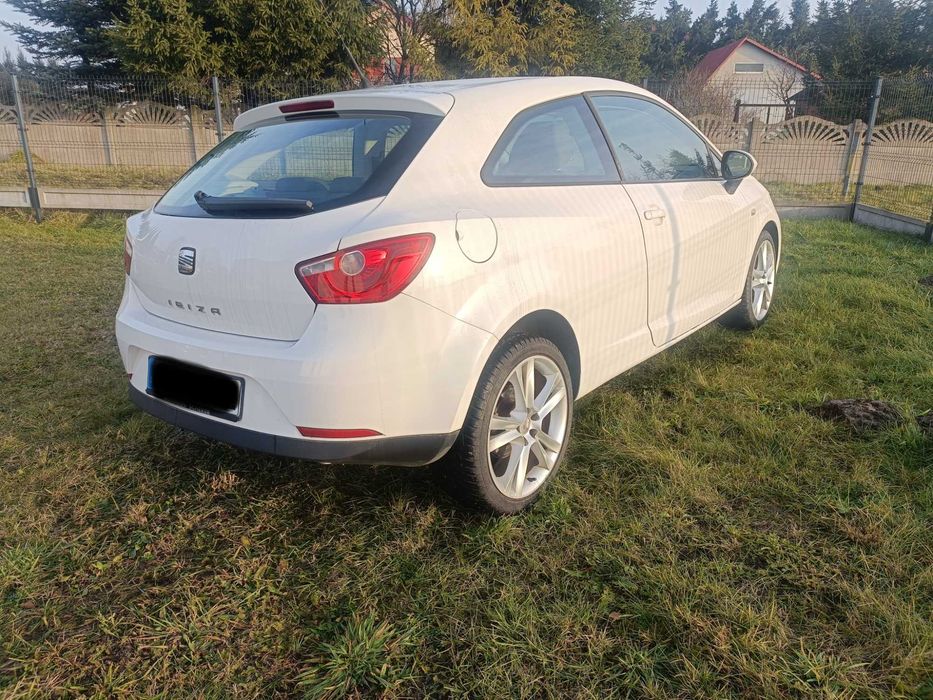 Sprzedam lub zamienię na busa Seat Ibiza 1.9 TDI 2009 r
