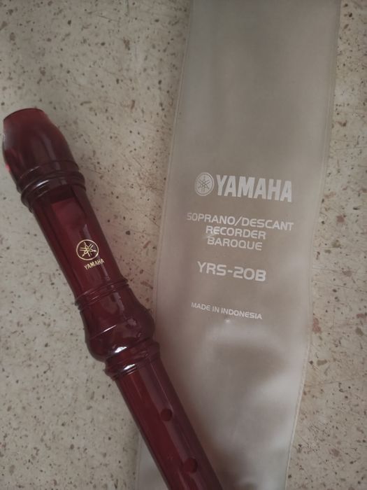 Flet yamaha śliczny czerwony