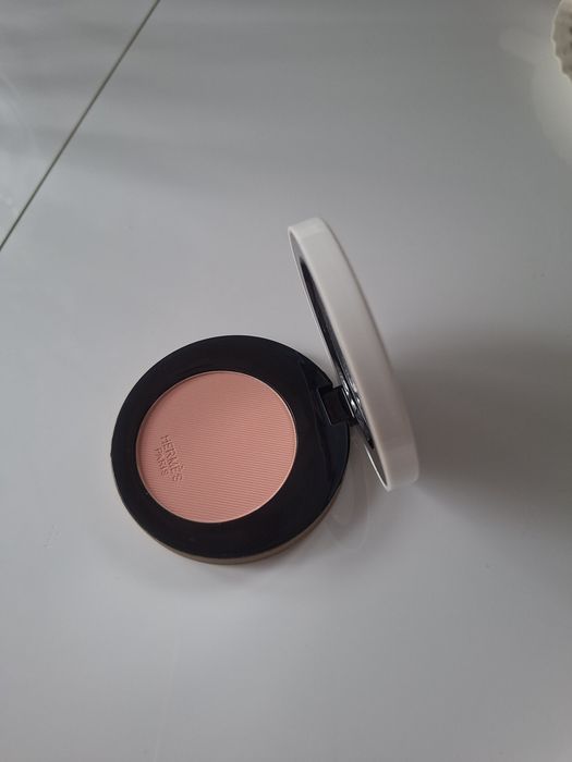 Rose Hermes Paris Silky Blush Powder  28 Rose Plume bestseller róż