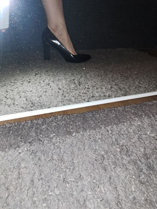 Buty ze skóry naturalnej na obcasie