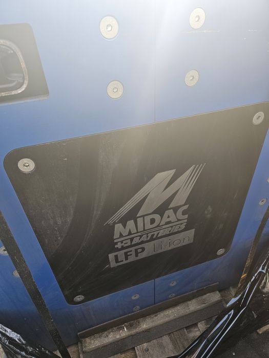Midac magazyn lfp 35kwh 48v 24s w obudowie metalowej
