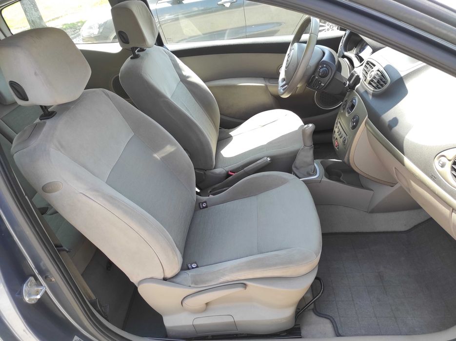 Clio 1.5dCi 131000kms irrepreensível