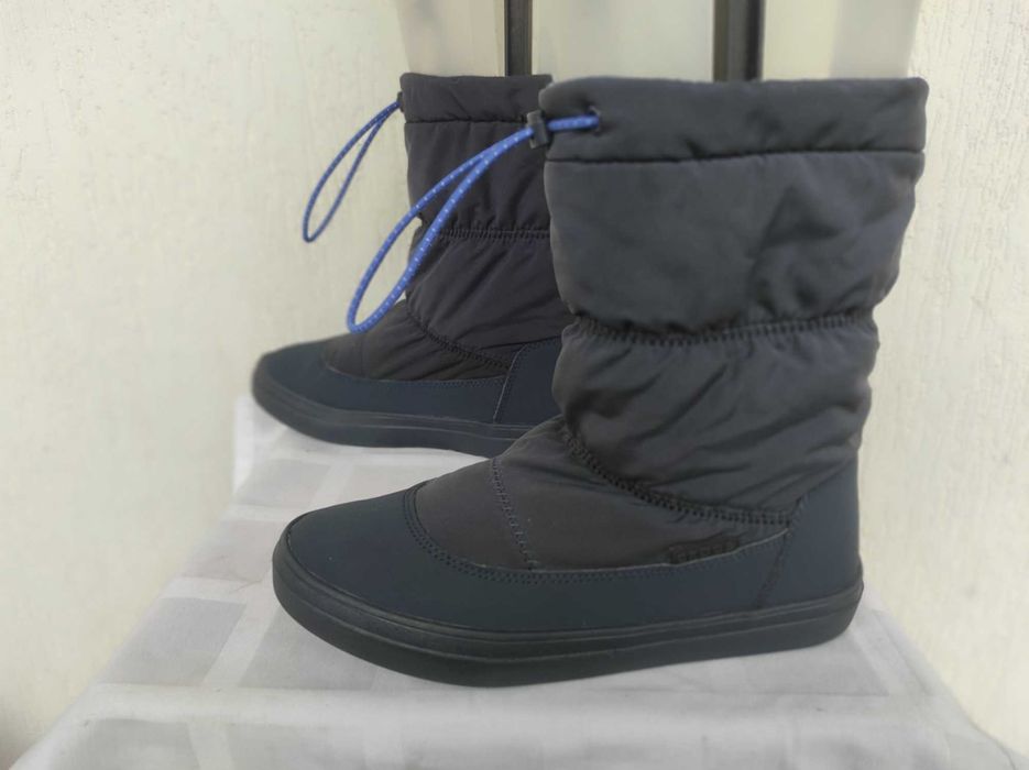 Сапожки  Crocs Women's LodgePoint Pull-on Boot р.36