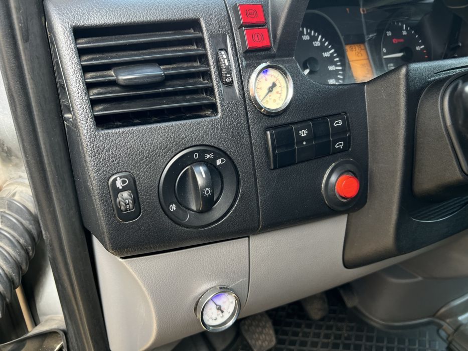 Mercedes-Benz  Sprinter