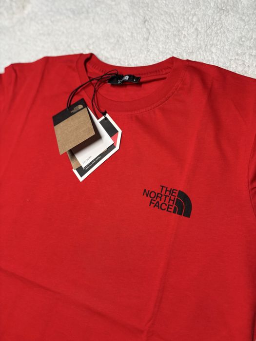 Bluzka krotki rekaw The Noth Face czerwona L i XL