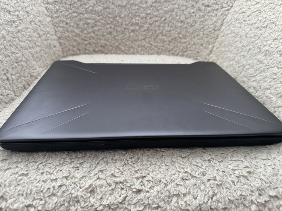 Asus Fx505DU 120Hz 1660Ti