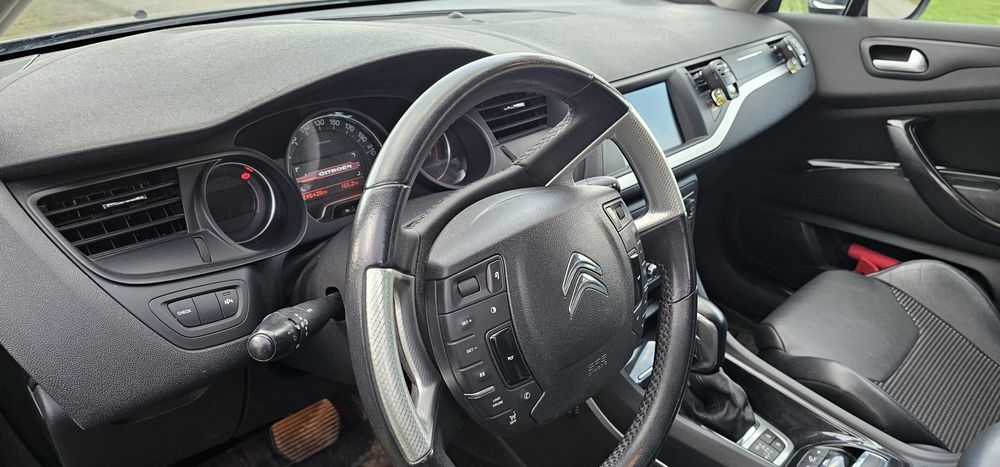 Citroen c5 x7 2.0 HDI Exclusive cross taurer