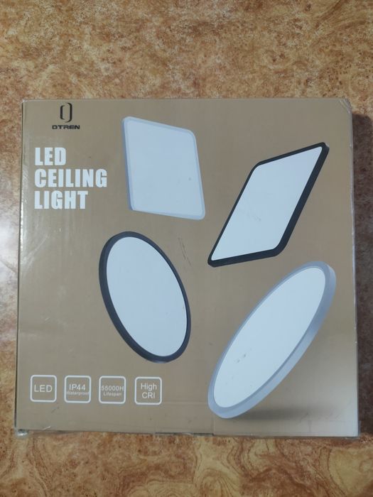 Це світлодіодний стельовий світильник OTREN