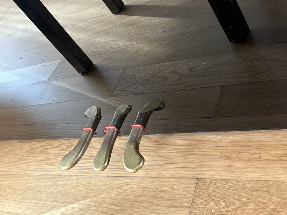 Piano vertical Kawai