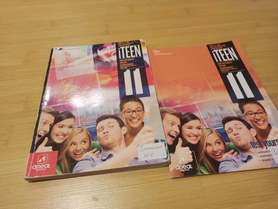 Livros Escolares  11 Ano