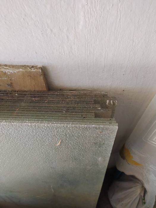 Скло рифлене, стікло