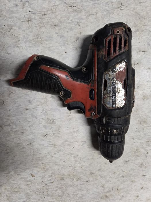 Milwaukee M12 BPD Wkrętarka z udarem