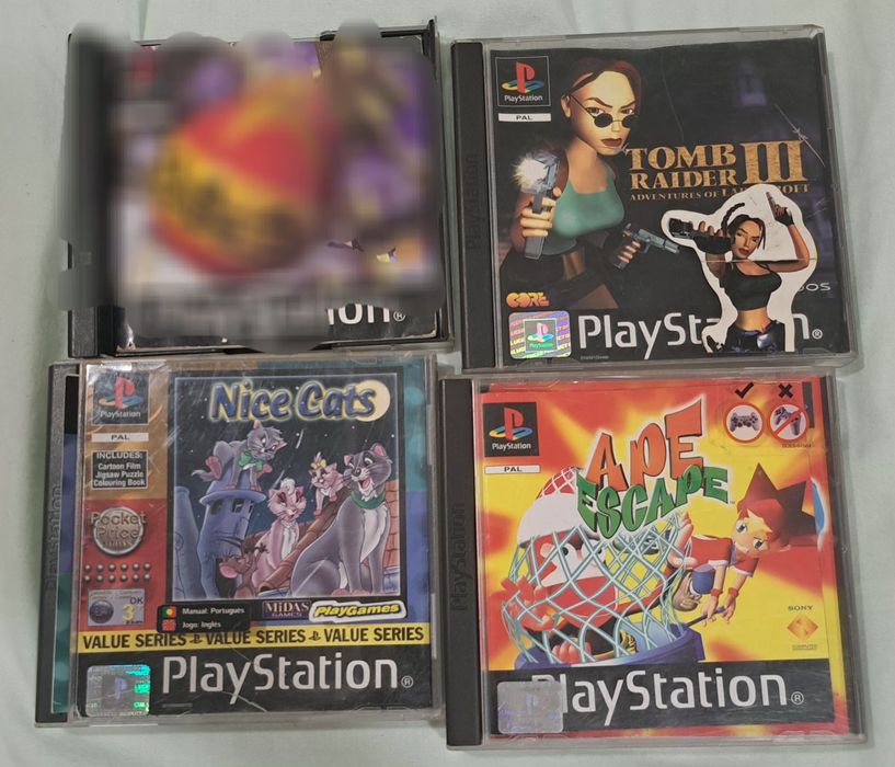 Vendo jogos Ps1 preço negociavel