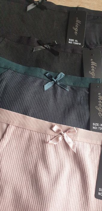 4×Damskie majtki figi w prążek XL