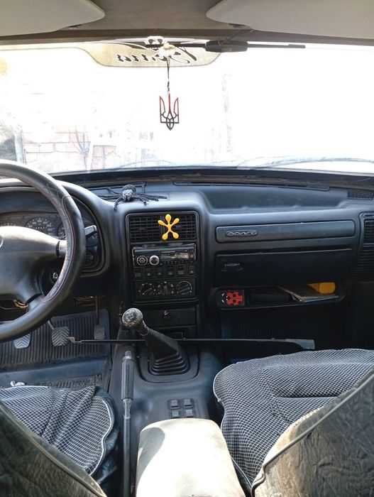 Волга 31105 ....