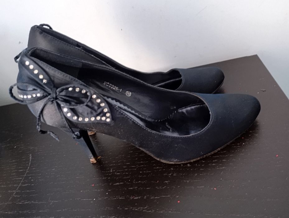 Sapatos de tacão Claudia