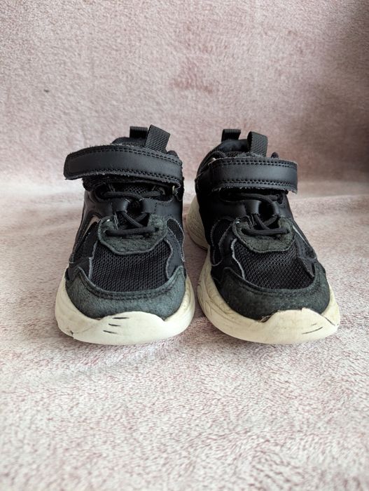 Кросівки для хлопчика 30 р.