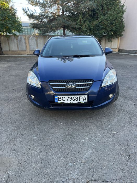 Продам  Kia CEED