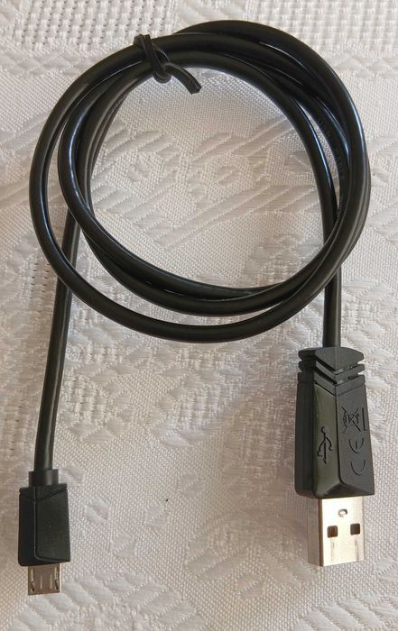 Mało używany kabel do USB marki hama