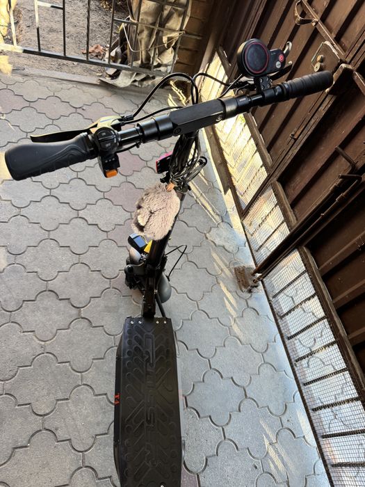 Электросамокат Crosser T4