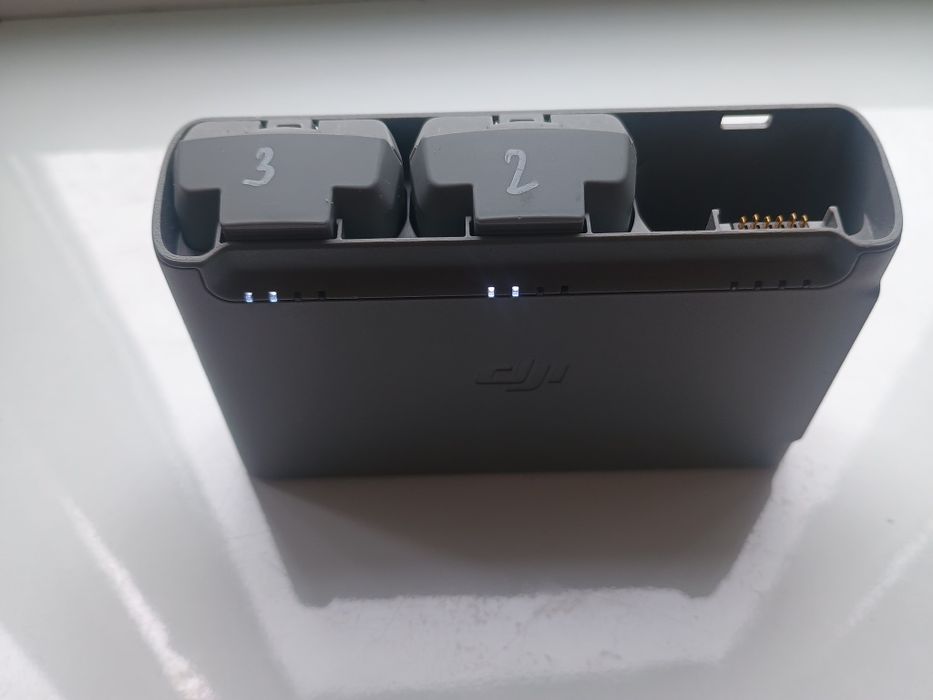 DJI mini pro 2, baterie, etui, ladowarka