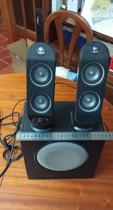 Colunas/sistema de som Logitech