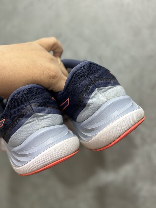Чоловічі  кросівки ASICS