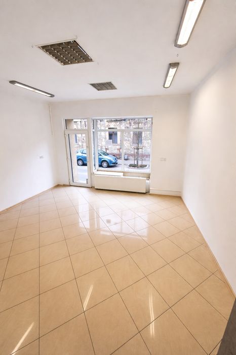 Lokal 34 m2 usługowo handlowy w centrum ul.Sienkiewicza