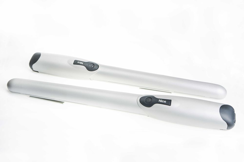 Zestaw do bramy dwuskrzydłowej NICE WINGO 2024 Came Roger BFT FAAC