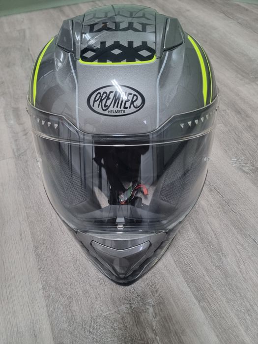 Capacete marca premier