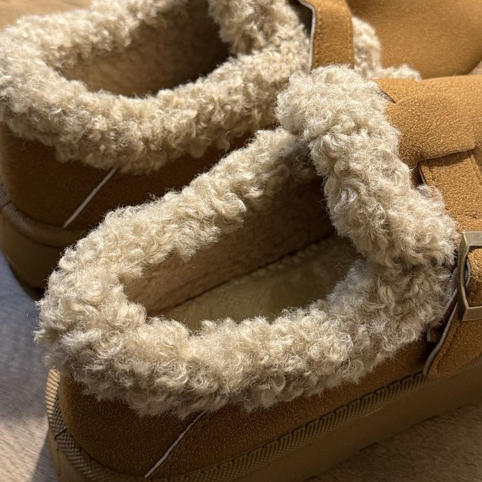 Угги жіночі, Китай