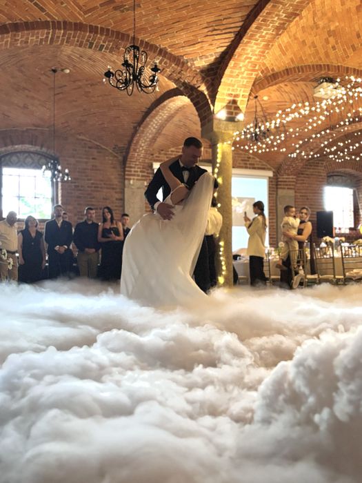 Fotobudka360, iskry, miny, ciężki dym, pierwszy taniec, księga gości