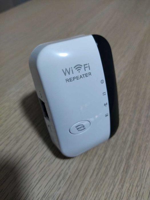 Compact Router Repeater64751016593281120