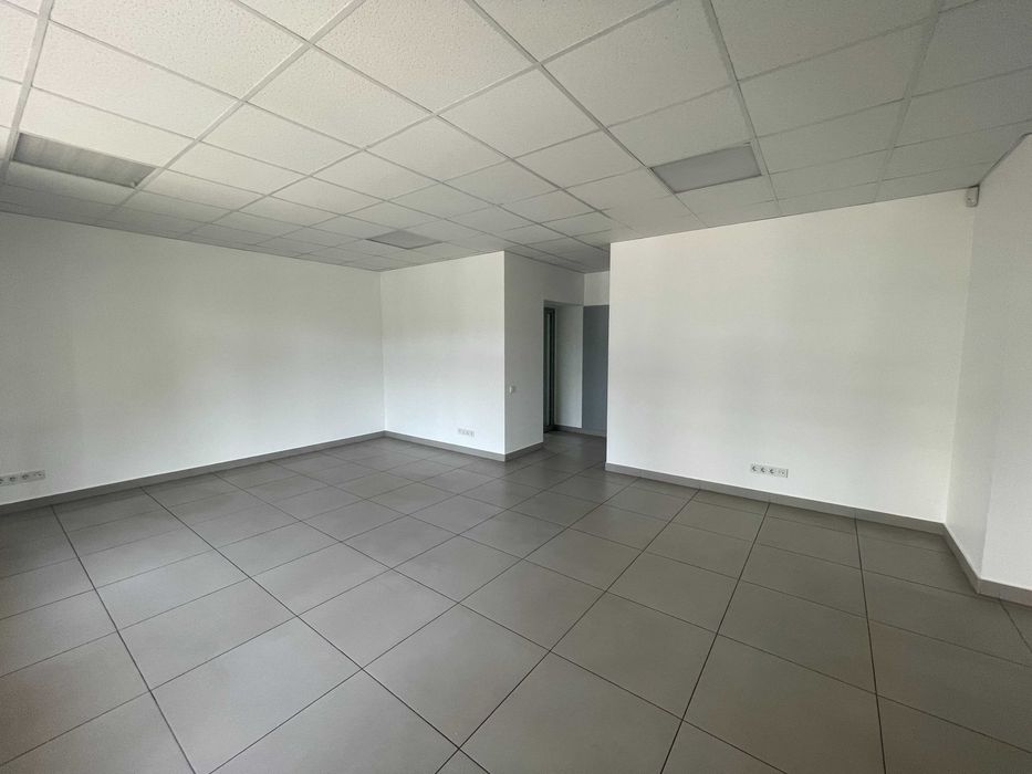 Приміщення під офіс на Митниці