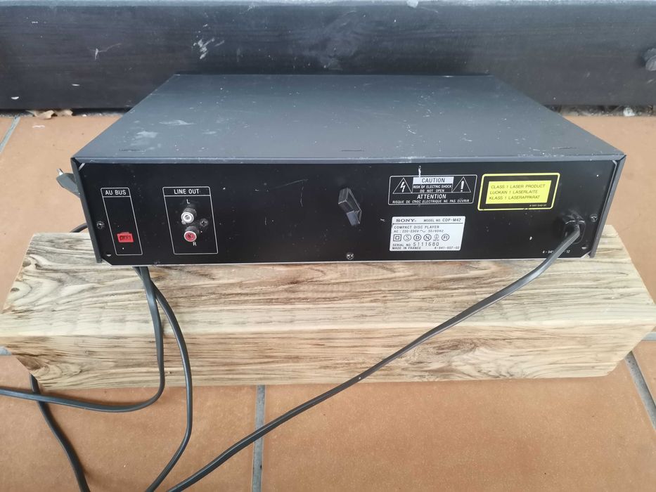 SONY model CDP-M42