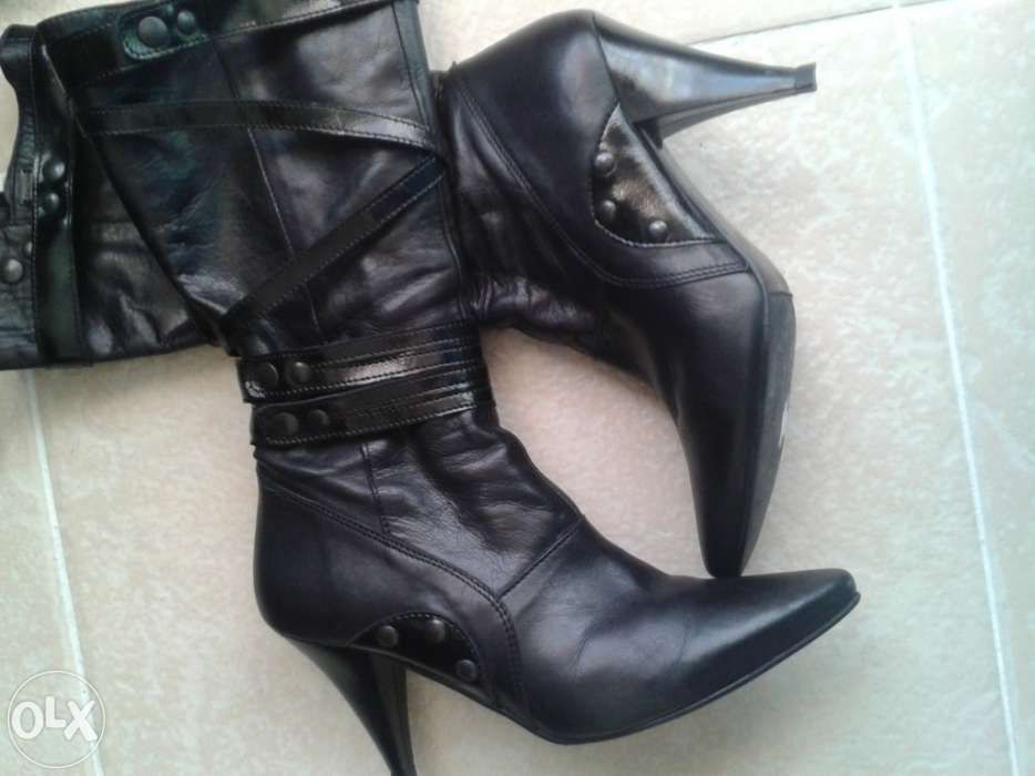 botas pretas salsa com oferta de outro par