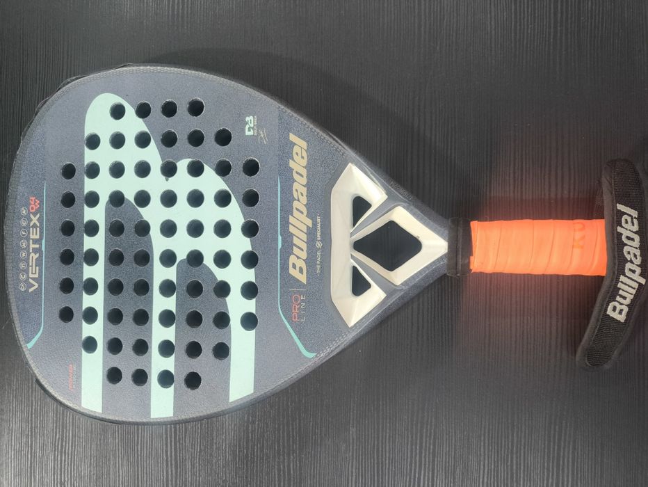 Bullpadel vertex 04 W