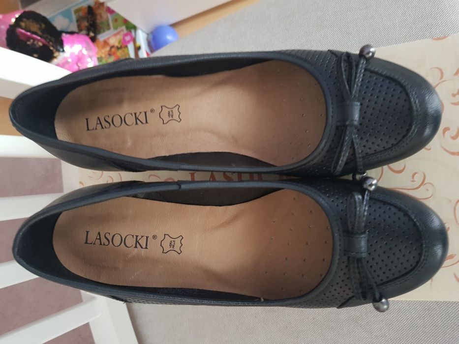 Półbuty Lasocki rozm.37