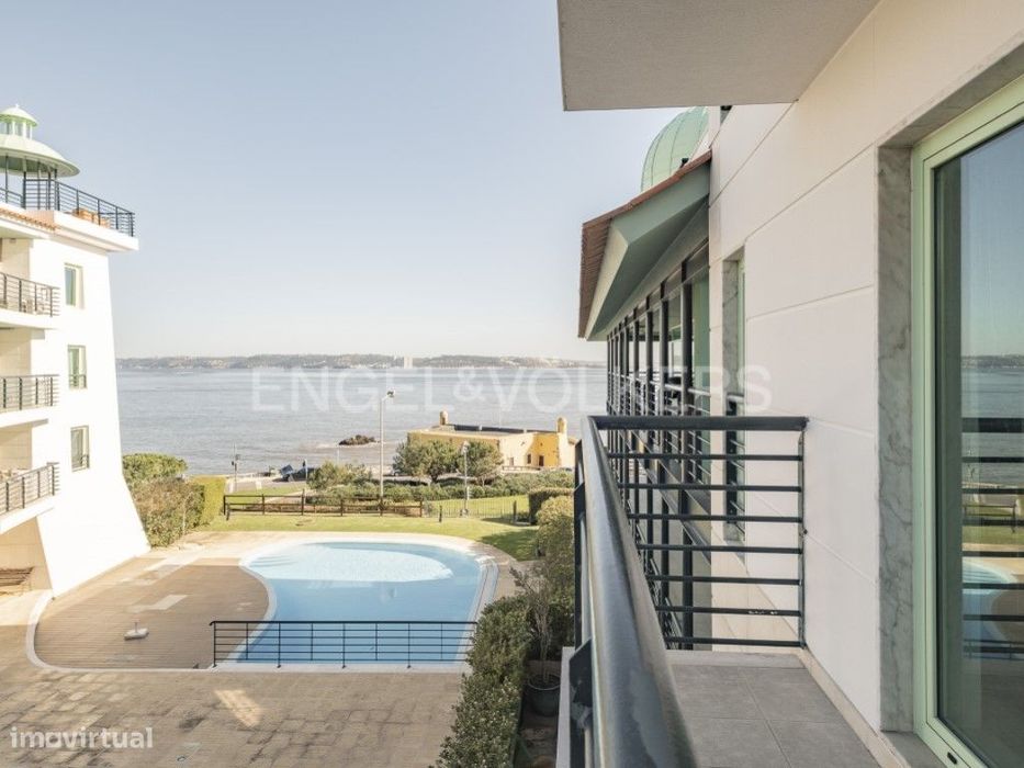 Elegante T2 com Vista Mar