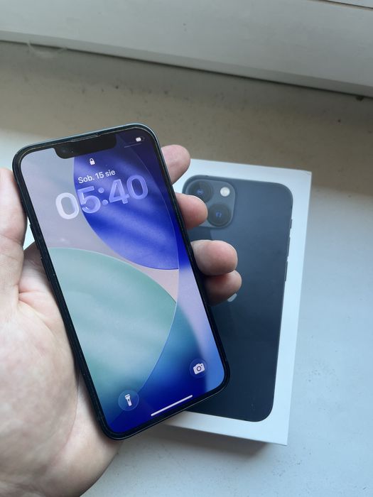 Iphone 13 bardzo dobry stan