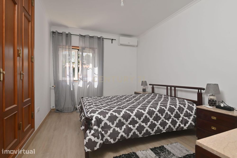 Apartamento T2 em Milharado, com terraço e parquemento