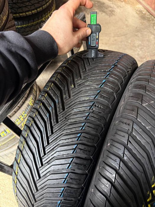 Шины БУ 225 60 R 17 Michelin CROSSCLIMATE Всесезон Комплект резина